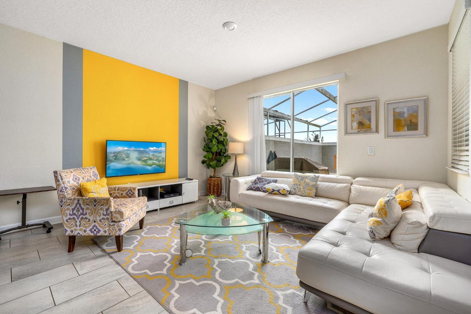 Happy House Cheerful 4-b Townhome Championsgate