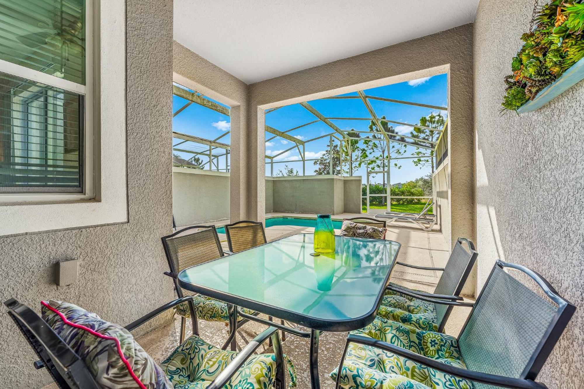 Happy House Cheerful 4-b Townhome Championsgate